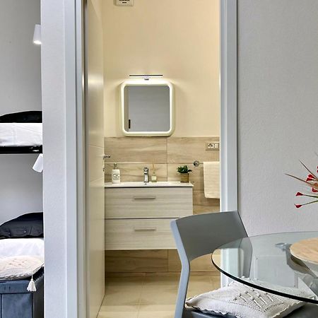 Gocciadoro Guest Apartment 솔라나스 외부 사진